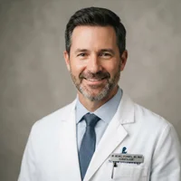 Dr. Carlos Mendes